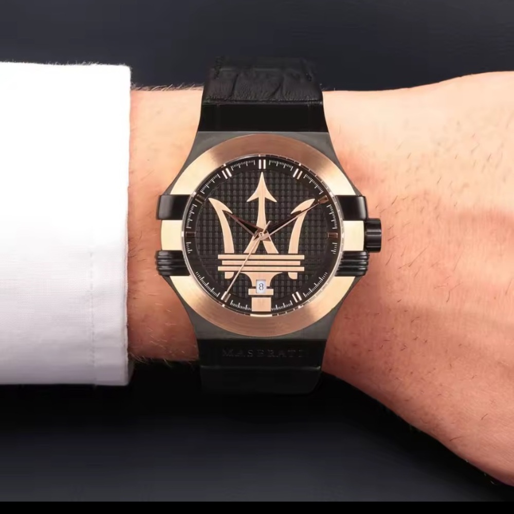 New Men’s Maserati Black and Gold Watch